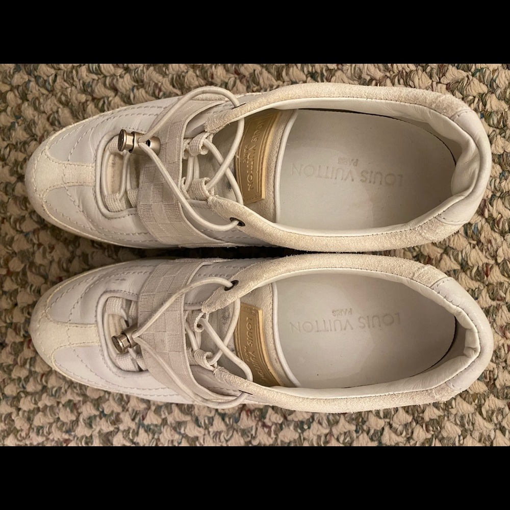 Aunthentic LV sneakers in good used condition.